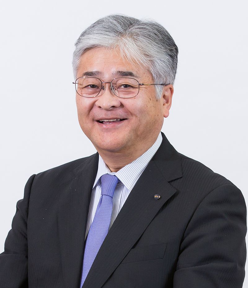 理事兼館長 橋本 典男